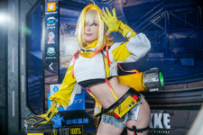 【コスプレ】美くびれ際立つ、S字ラインがお見事！『NIKKE』エレグの美女レイヤー　【写真10枚】 画像