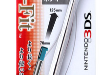 モリゲームズ、3DS用3段式伸縮タッチペン新色「フレアレッド」を発売 画像
