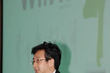 【GDC08】 任天堂・澤野貴夫氏が『Wii Fit』の革新的インターフェイスについて講演 画像