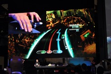 【E3 2009】アクティビジョン『DJ HERO』の実演をムービーで紹介 画像