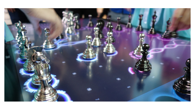 【TGS2015】ターン制を排除した“限りなくRTS”なチェス『電撃戦 Speed Chess』プレイ＆インタビュー（動画あり）