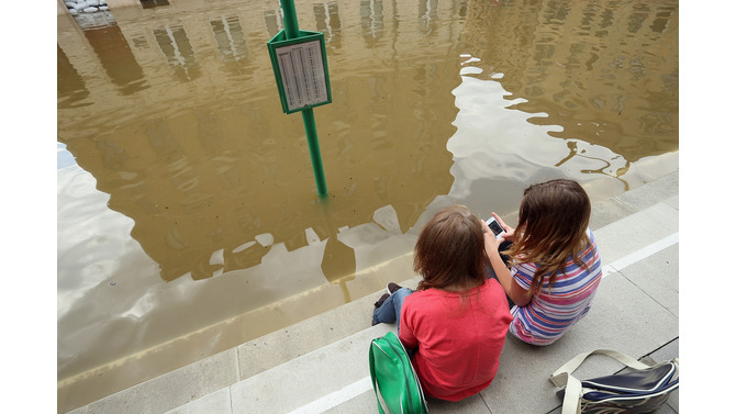 子供の課金は取り戻せるのか 写真提供: Getty Images