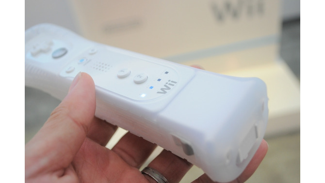 【E3 2009】Wii MotionPlusも間近でチェック