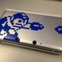 3DS LL用カバー。8bitのロックマンを大胆にあしらったクールなデザイン