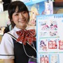 【コミケ88】企業ブースも頑張ってます！どどーんっと大放出 ー コンパニオン写真集2015