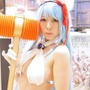 【レポート】「コミケ89」企業ブースのコスプレイヤー写真を一挙130枚！胸元の空いたコスプレイヤーも