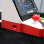 会場で「NEOGEO mini」を発見！気になるサイズや操作性をチェック【E3 2018】