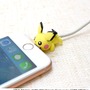 ピチューとピカチュウがスマホをガブッと！『ポケモン』と「ケーブルバイト」のコラボがかわい過ぎ