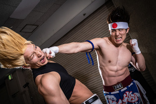 【コスプレ】『KOF』二階堂紅丸VSジョー・ヒガシ！鍛え上げた筋肉レイヤーのポージングが圧巻【写真32枚】 画像