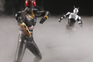 「HG仮面ライダーBLACK＆BLACK RX最終決戦セット」登場、創世王・クライシス皇帝が初商品化 画像