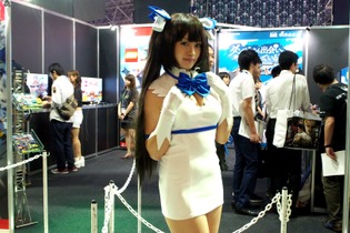 【TGS2017】美人コンパニオンさんがいるフォトスポットも盛りだくさん！セガゲームスブースレポート 画像