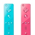 任天堂、Wiiリモコンの新色に「アオ」「ピンク」を追加