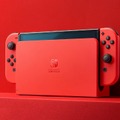 新たなスイッチカラー「マリオレッド」を発表！ マリオのイメージを元に、隠しコインなどの遊び心も─2023年10月6日発売