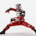 戦わなければ生き残れない！「仮面ライダー龍騎」が圧倒的な可動域でアクションフィギュア化―OPで印象的な複眼も光る