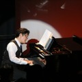 竹本隼也さん(ピアノ)