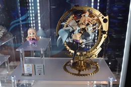 【ニコニコ超会議2】黒雪姫や深海少女など、新作フィギュアが展示された「グッスマブース」