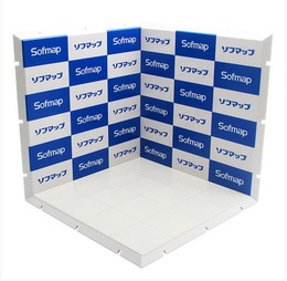 どんなフィギュアも“グラドル”に!? 「ソフマップのアレ」を再現するディスプレイキットが登場