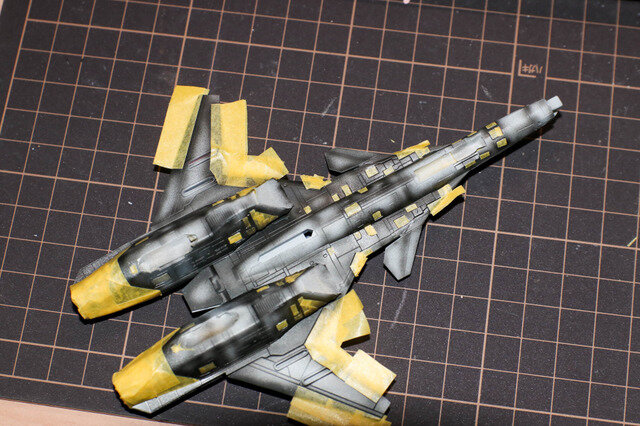 『エースコンバット』プラモデル1/144「ADFX-01」レビュー！LEDでレーザー照射表現が映える