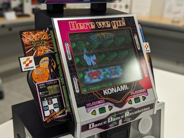 過去最大級の「ミニ」！『DDR Classic Mini』のデモ機をいろんな角度から激写！激写！【フォトレポ】