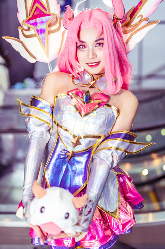 セラフィーン『League of Legends』／阿彤muaji（Instagram：muaji_jt）