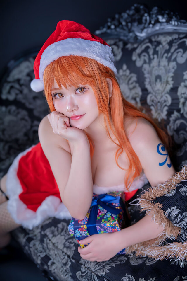 ナミ『ONE PIECE』／erin（X：@erin7077）、撮影：九十九ver.2.0（X：@tukumo9_9）