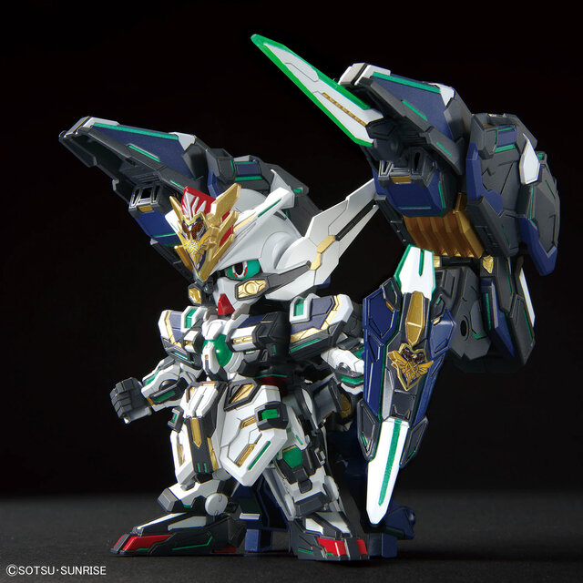 全機揃えた合体形態「ジェネラルフォートレス」がデカい！「SDW HEROES」新作ガンプラ3商品が一挙発売