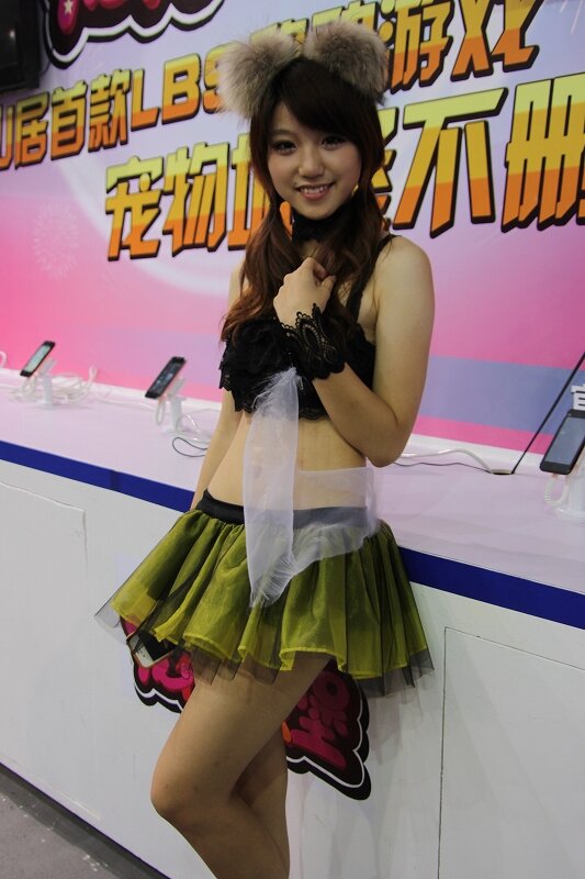 【China Joy 2012】熱気にも負けない！2日目の中国美女コンパニオンを紹介