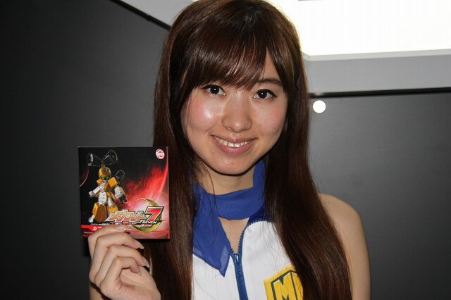 【TGS 2012】パブリックデーで一段と輝く美人コンパニオン特集 今年のラスト