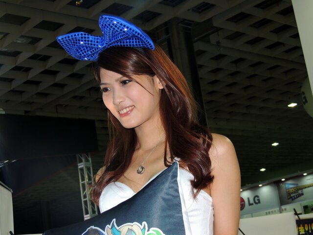 【台北国際ゲームショウ 2013】台湾女性の美しさにうっとり・・・美人コンパニオンをフォトレポート(1)