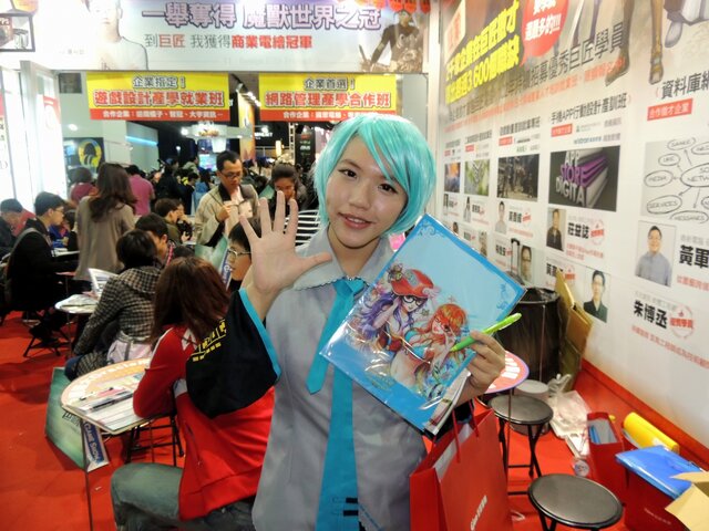 【台北国際ゲームショウ 2013】台湾にもミクさんが！思わず台湾に行きたくなるコンパニオンフォトレポート(2)