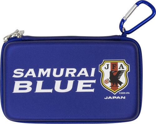 青地に白文字「SAMURAI BLUE」が眩しいサッカー日本代表公式グッズ