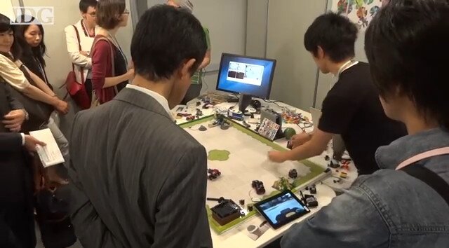 ソニーとレゴが共同開発 ― コントローラーや人の動きで操作する次世代技術のハイテク玩具