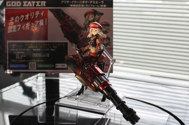 『GOD EATER 2』最速体験＆合同開発サミットを彩ったフィギュアやパネルなどをフォトレポート