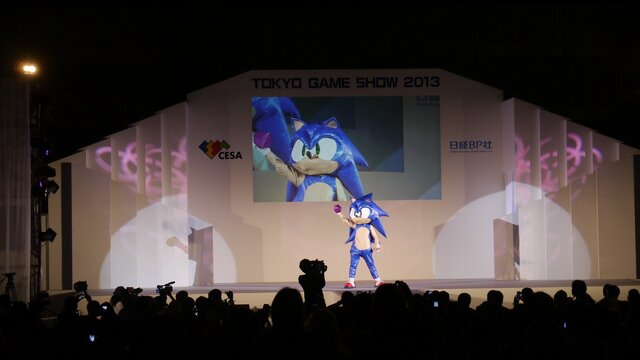 【東京ゲームショウ2013】一般公開初日のコスプレイベント「Cosplay Collection Night @ TGS」レポート