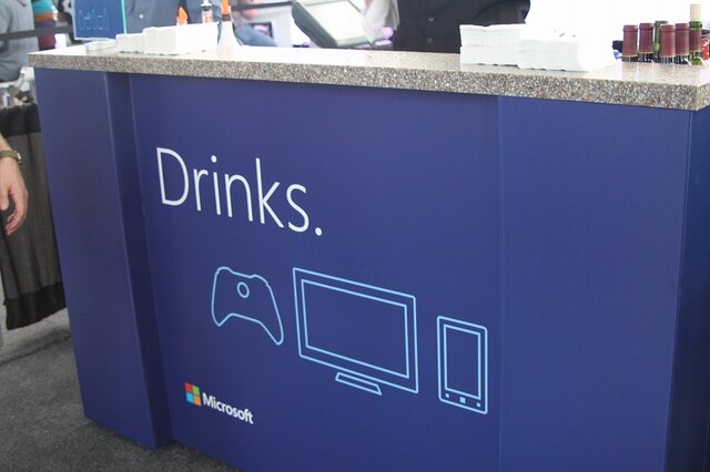 【GDC 2014】無料ドリンク提供中、Xbox Oneタイトルも遊べる「Microsoft Lobby Bar」で一休み?