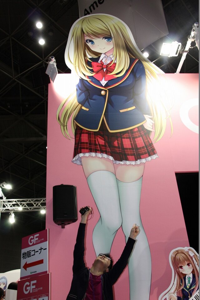 【AnimeJapan 2014】超特大の椎名心実、クロエ・ルメールに会えるーサイバーエージェントブース