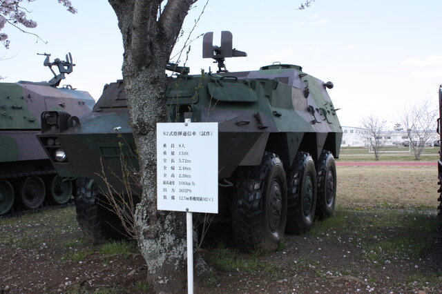 桜に車両に小火器の多数！陸上自衛隊土浦駐屯地をフォトレポート