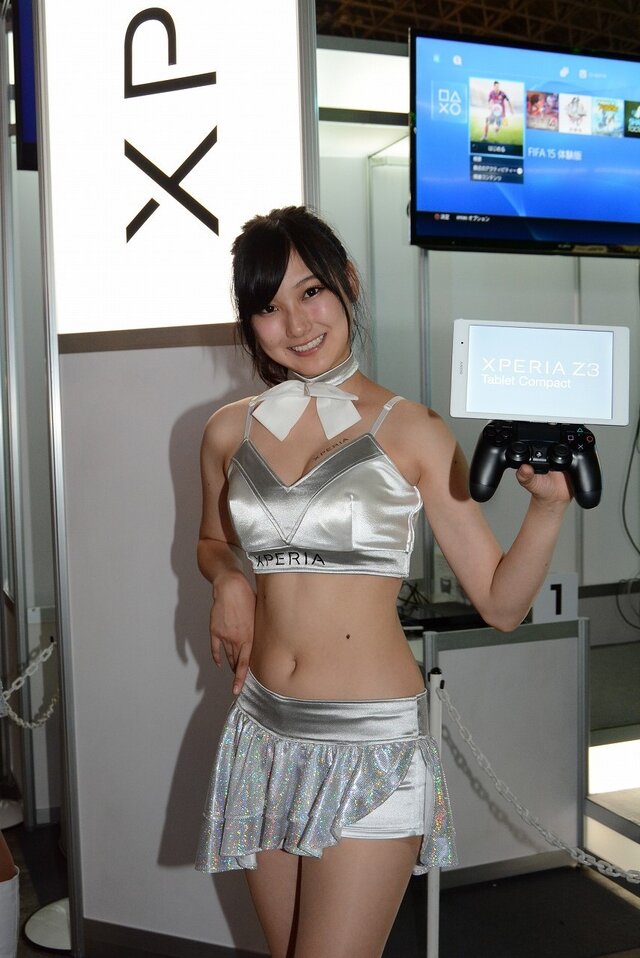 【TGS 2014】出足は好調? ともかく美しいコンパニオンの皆様をご紹介！