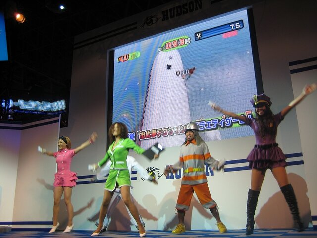 【TGS2008】名人とアイドルと一般客、みんなで働いてみた『はたらくヒト』ステージ