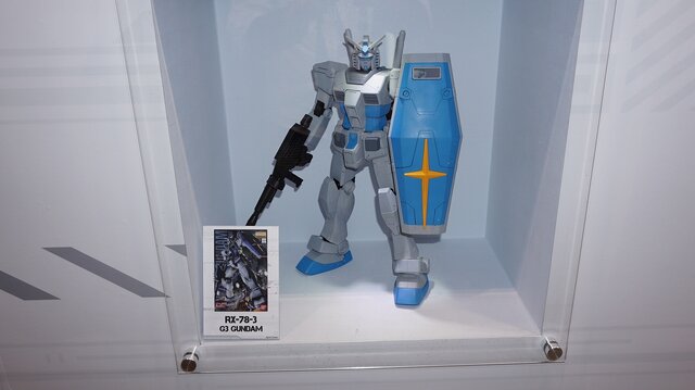 【G-STAR 2014】ガンダムをグフやユニコーン風にアレンジ！「RX-78-2」が36体立ち並ぶガンプラコーナーが熱い