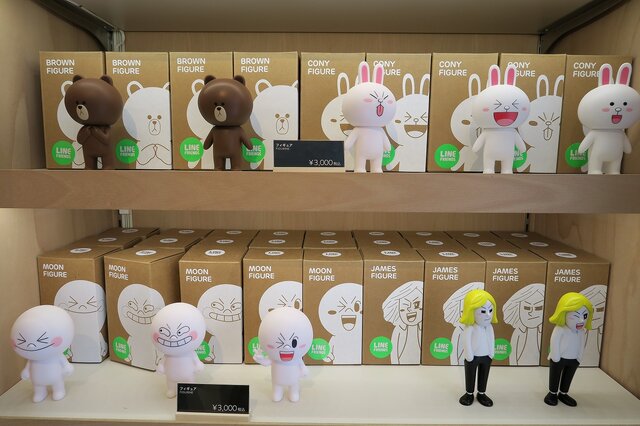 LINEファンの聖地!? 13日オープンの原宿「LINE FRIENDS STORE」をブラウン好きの編集長がチェック！