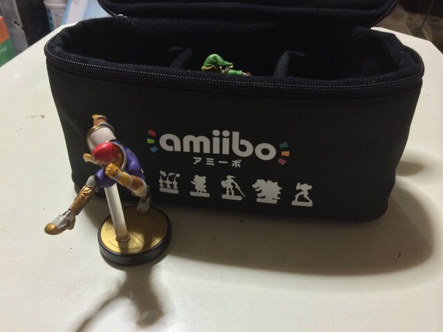 日々気まぐレポ】第82回 持ち運びに便利！「amiibo ポーチ」は安心の任天堂ライセンス仕様 2枚目の写真・画像 | インサイド