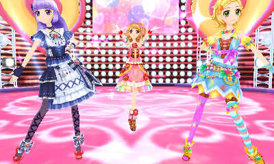 カラオケ機能搭載の3DS『アイカツ！ My No.1 Stage！』収録ドレスは580種超えで、楽曲は16曲