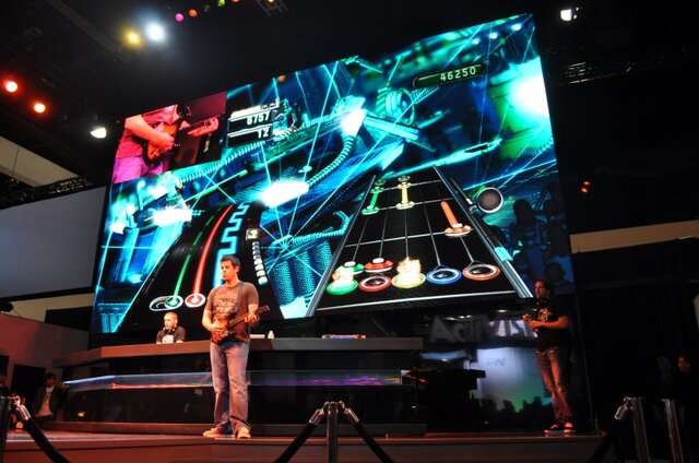 【E3 2009】アクティビジョン『DJ HERO』の実演をムービーで紹介