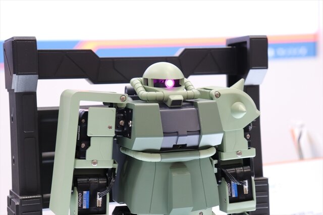 このザク……動くぞ！？ガンダムで学ぶプログラミング「ジオニックテクニクス」【おもちゃショー2019】