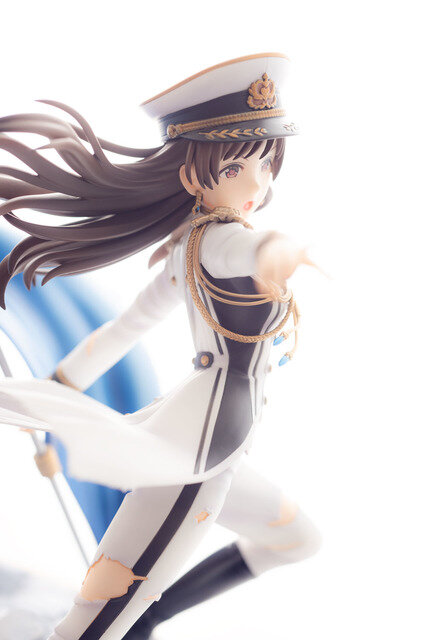 「アイドルマスター シンデレラガールズ 新田美波 生存本能ヴァルキュリアver.」18,000円（税抜）（C）BANDAI NAMCO Entertainment Inc.